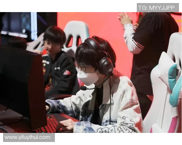 深入探讨FPX在CSGO赛事中的战术布局与团队协作策略